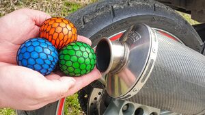 EXPERIMENT ANTISTRESS BALLS IN 100°C MOTORCYCLE EXHAUST