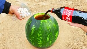 Experiment: Watermelon vs Coca Cola vs Mentos