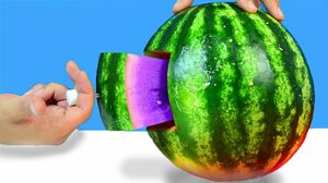 10 SIMPLE LIFE HACKS WITH WATERMELON