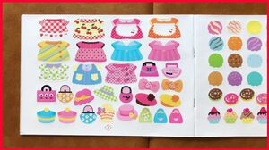 Dán hình mèo Hello Kitty thay váy đầm đi mua sắm - Hello Kitty sticker book (Chim Xinh)