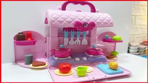 Đồ chơi nhà bếp nấu ăn trẻ em 26 món, đựng trong túi xách nơ hồng, trò - Kitchen toys (Chim Xinh)