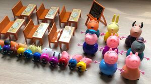 Đồ chơi LỚP HỌC HEO PEPPA PIG VỚI 21 NHÂN VẬT, cô giáo & học sinh - Peppa pig toys story (Chim Xinh)