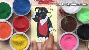 Đồ chơi trẻ em TÔ MÀU TRANH CÁT CON TRÂU ĐỎ Colored Sand Painting (Chim Xinh)