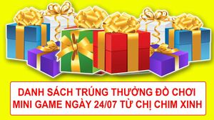 Chị Chim Xinh tặng quà cho các bạn nhỏ kết quả mini game ngày 24-07-2016