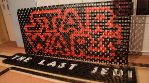 STAR WARS - THE LAST JEDI in 26,000 Dominoes