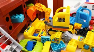 Play Vehicles with Building Blocks and Bricks - Toy Cars Crash and Rescue
