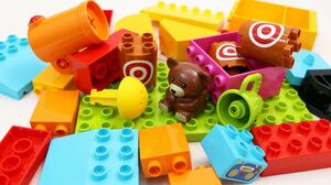 Build and Play with Lego Duplo Shooting Gallery 10839
