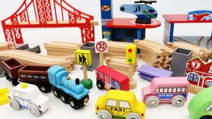 70pcs Wooden Train Tracks Set with Crane, Train and More Vehicle Toys