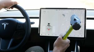 What Happens If You Smash Tesla Model 3 Screen While Driving?