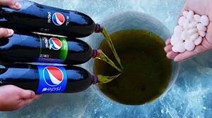 Experiment: Coca Cola, Fanta, Sprite, Pepsi,Mirinda vs Mentos UnderICE. Super Reaction