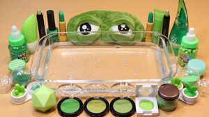 Mixing "Green" Makeup,clay,slime,glitter... Into Clear Slime! "Greenslime"