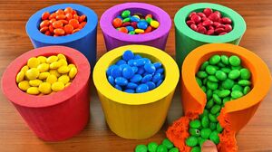 Satisfying Video l Kinetic Sand M&Ms Cups Cutting ASMR RainbowToyTocToc