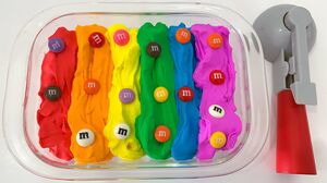 [ASMR] Mixing Rainbow Ice Cream vs M&M’s